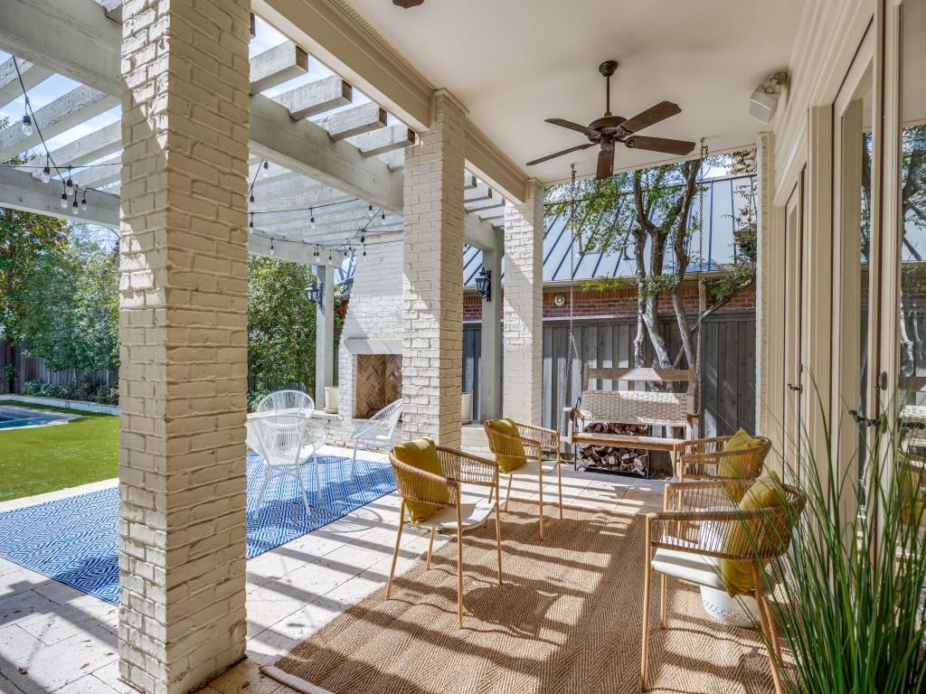 Windsor Place - Residential