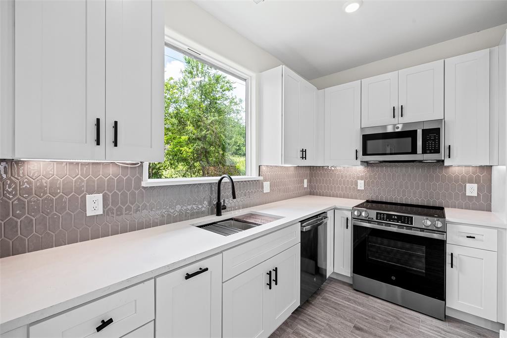 Canyon Creek V - Residential
