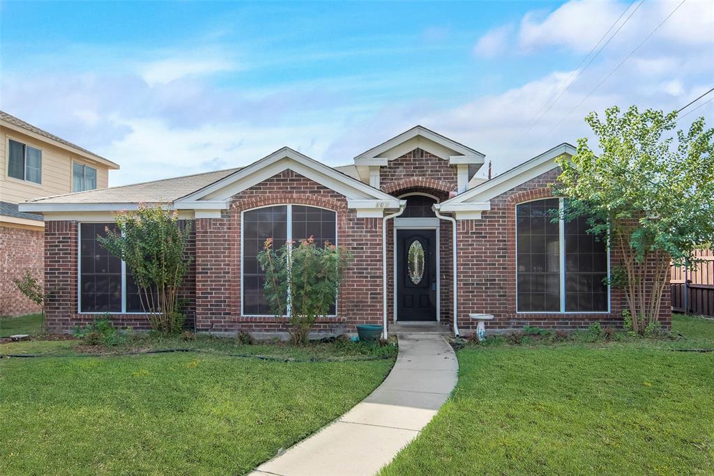 Shadow Lakes North - Residential Lease