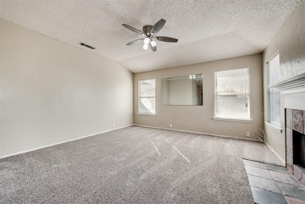 Shadow Lakes North - Residential Lease
