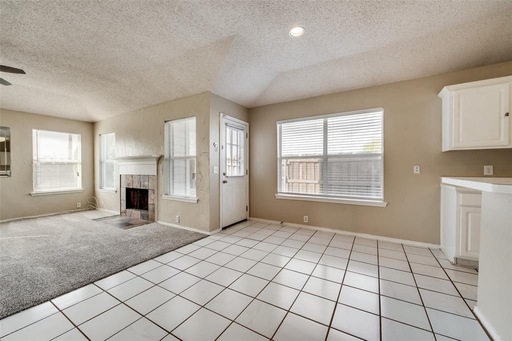 Shadow Lakes North - Residential Lease