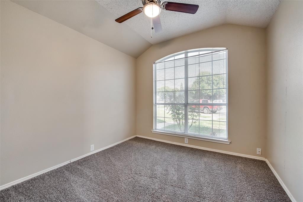 Shadow Lakes North - Residential Lease