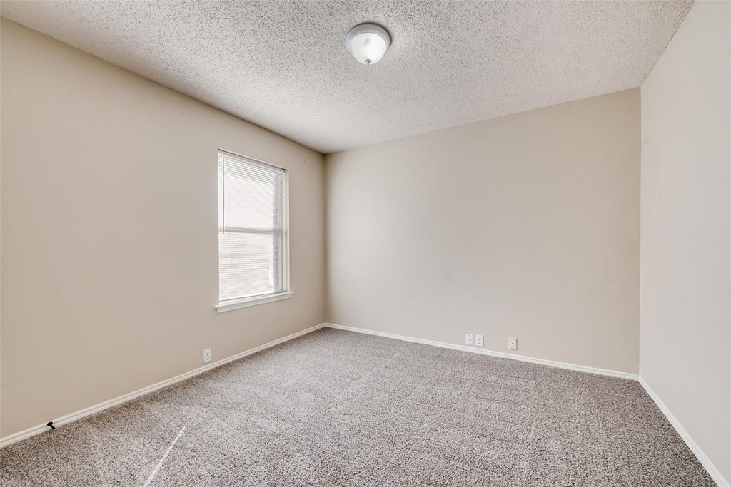Shadow Lakes North - Residential Lease