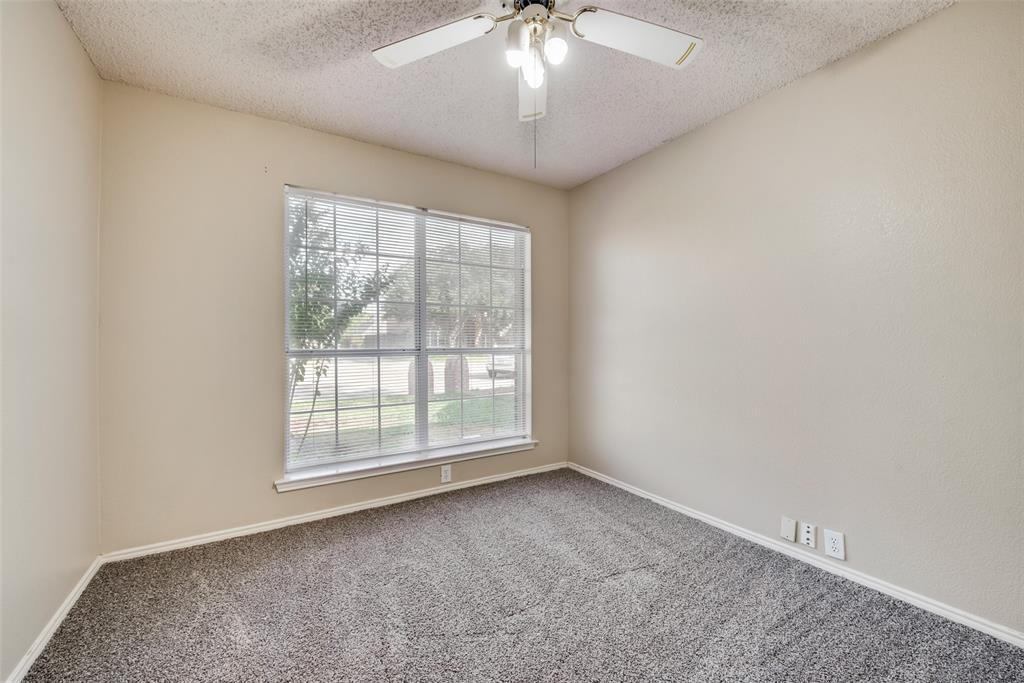 Shadow Lakes North - Residential Lease