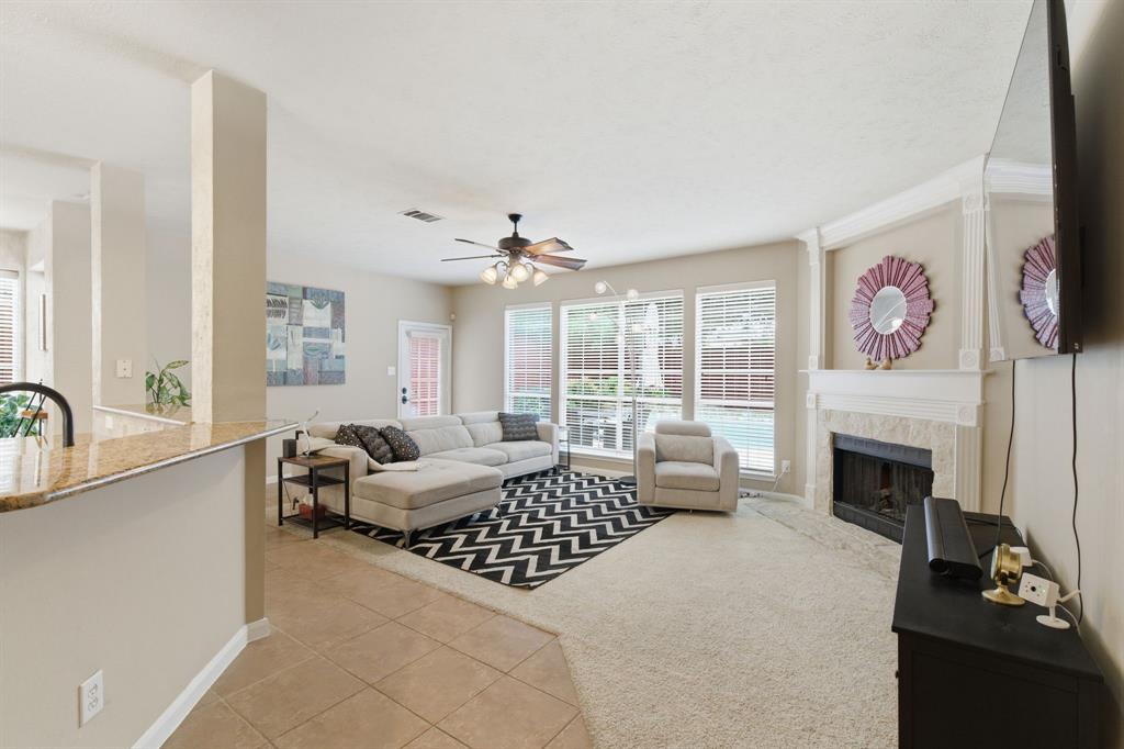 Lakes Of Highland Oaks The - Residential