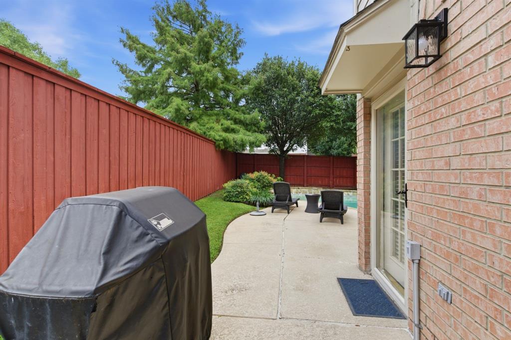 Lakes Of Highland Oaks The - Residential