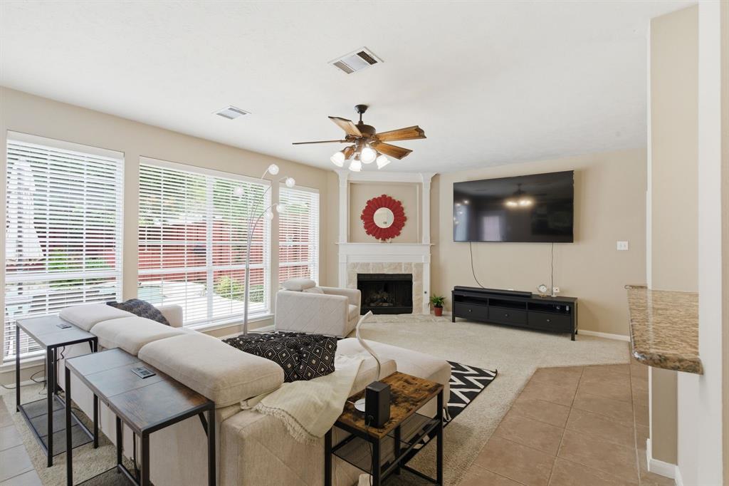 Lakes Of Highland Oaks The - Residential