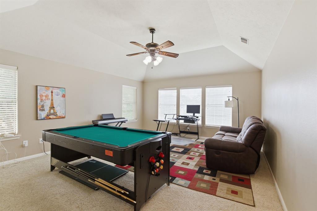 Lakes Of Highland Oaks The - Residential