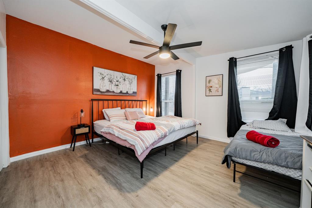 Whispering Oaks - Residential
