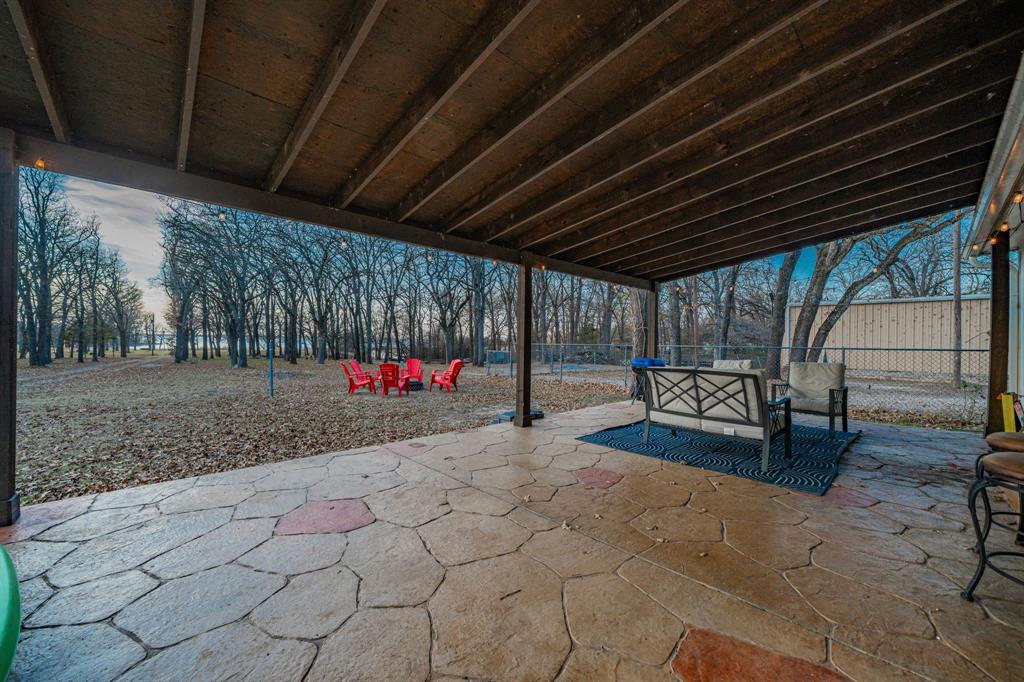 Whispering Oaks - Residential