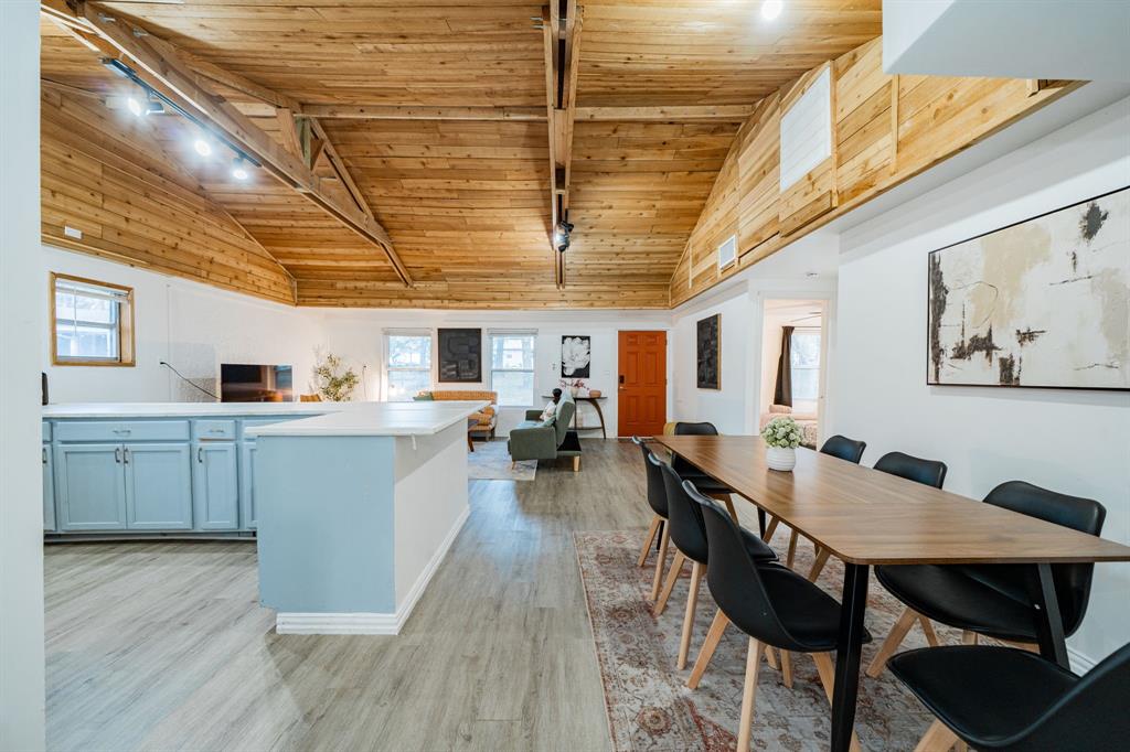 Whispering Oaks - Residential