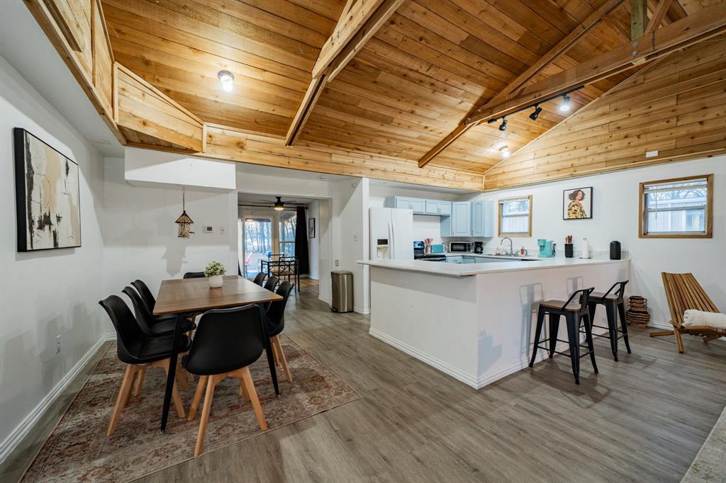 Whispering Oaks - Residential