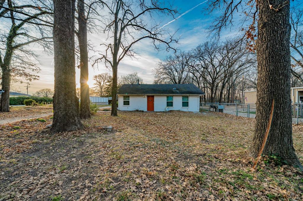 Whispering Oaks - Residential