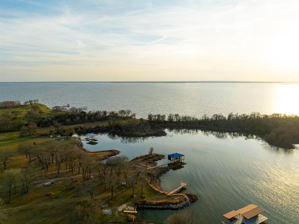 Whispering Oaks - Residential