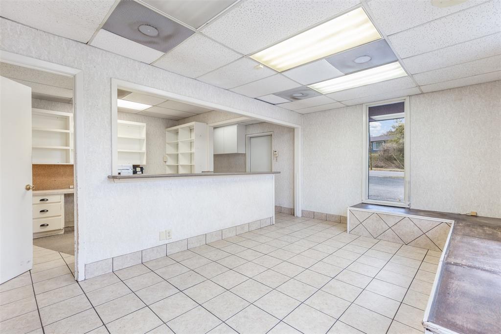 MCANAIR JB - Commercial Sale