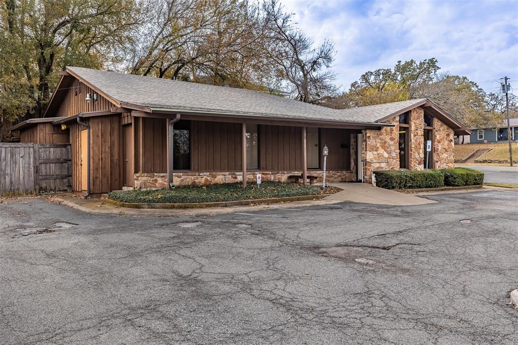 MCANAIR JB - Commercial Sale
