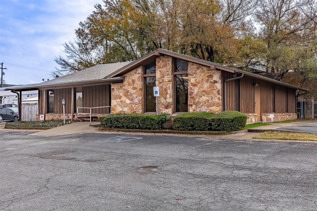 MCANAIR JB - Commercial Sale
