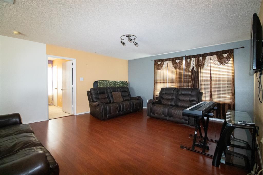 Lonesome Dove Estates - Residential
