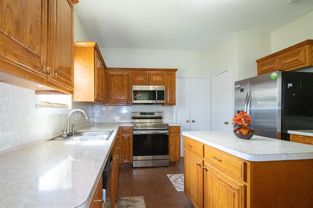 Lonesome Dove Estates - Residential