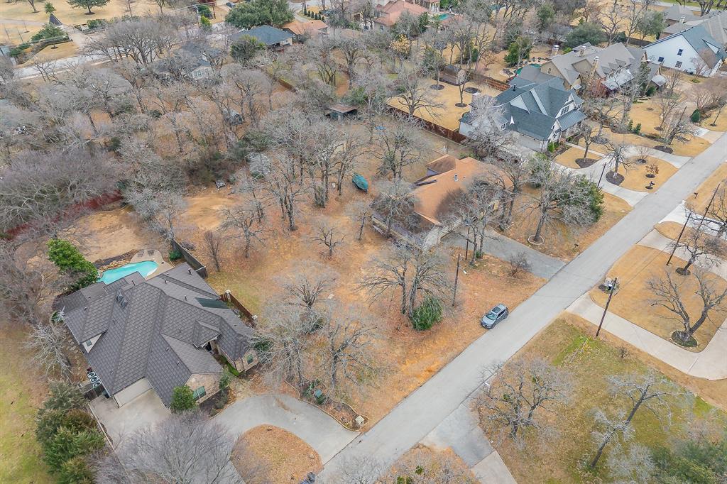 Bettinger Place - Land