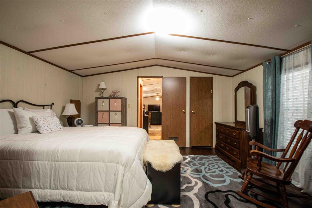 Hickory Hills - Residential