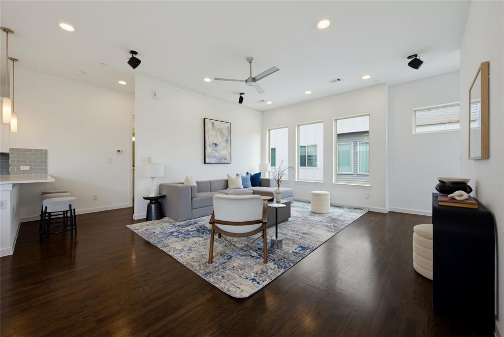 ALTA SUMMIT TOWNHOMES - Residential