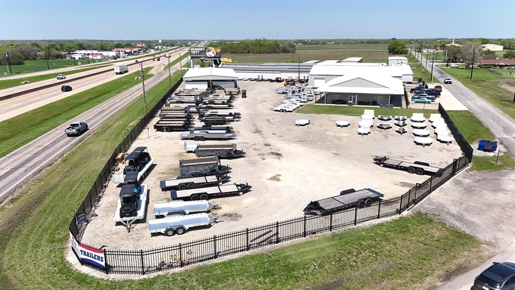 Sanford Circle Nrt Side Add - Commercial Sale