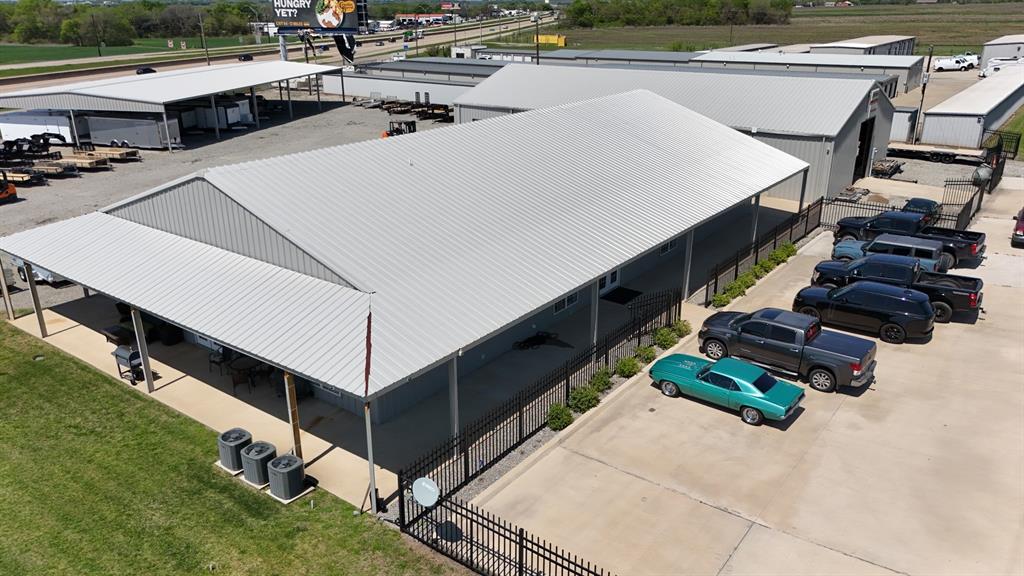 Sanford Circle Nrt Side Add - Commercial Sale