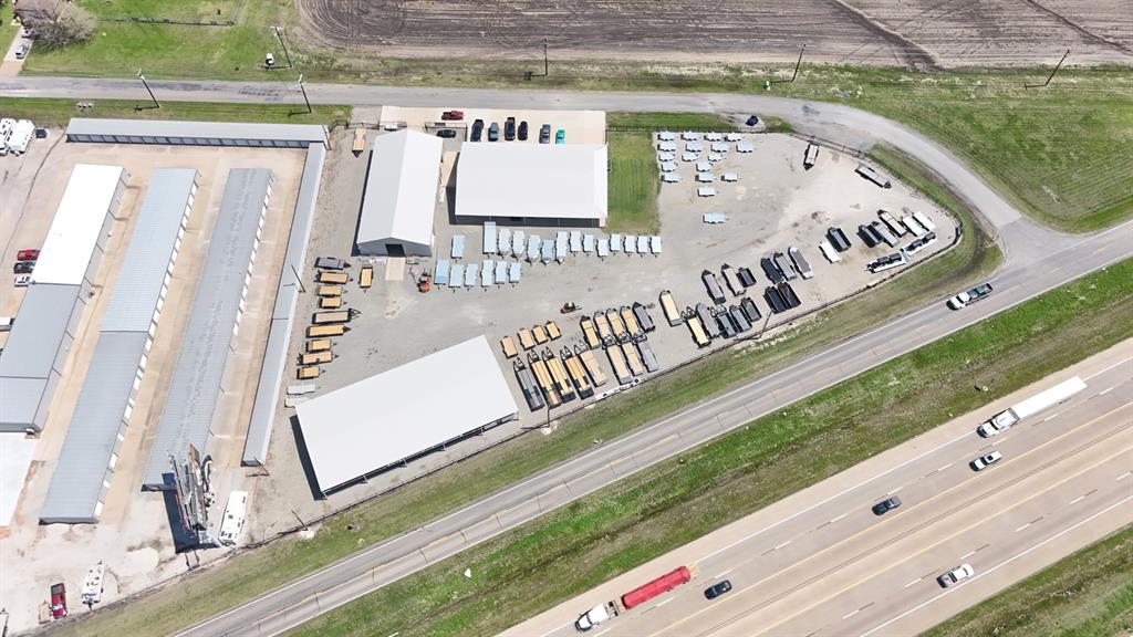 Sanford Circle Nrt Side Add - Commercial Sale