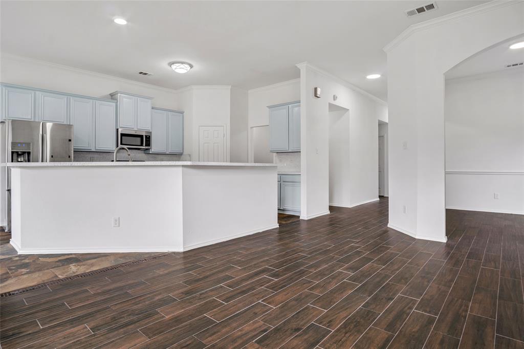 Park Manor - Residential