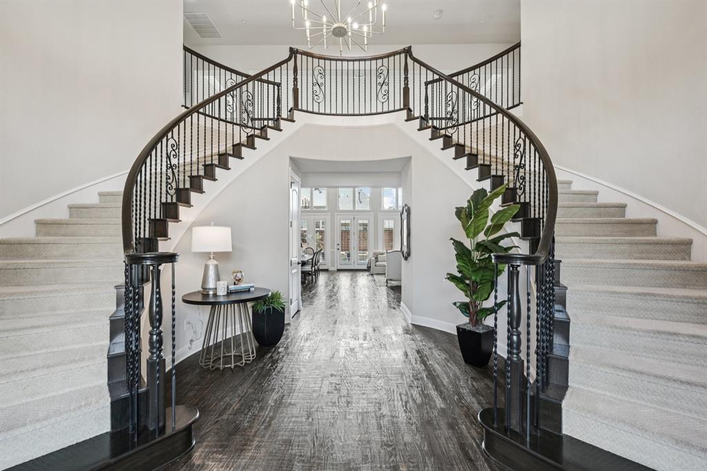 Richwoods Ph Four - Residential