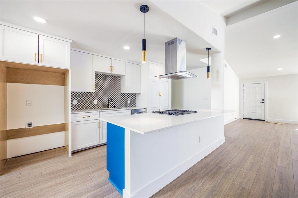 Royalhaven Rev - Residential