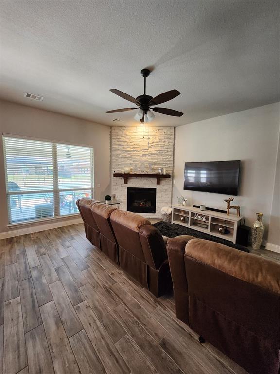 Country Lakes North Ph 3a1 - Residential Lease