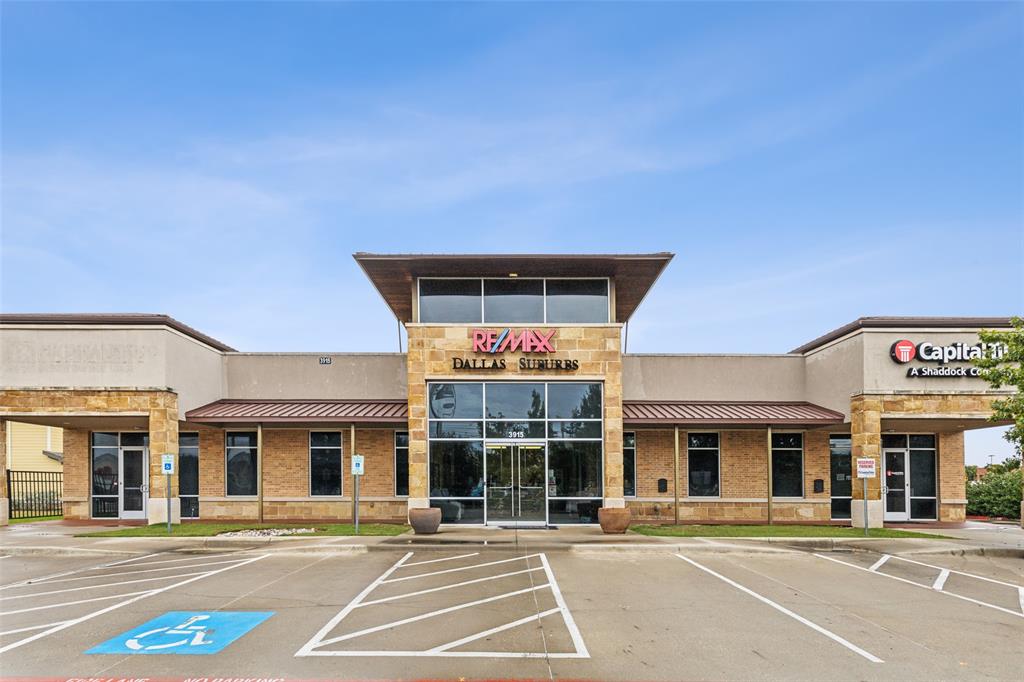 Single story office building with retail type exposure on McDermott road. Currently occupied be REMax. The building will be delivered vacant at the time of sale.  Ideal for an owner user.   The property is currently configured as a single tenant building, but can be set up as a multi tenant building.  Parking ratio of 5 per 1,000 square feet. R - Retail zoning. PD - 434, permits a wide variety of uses - office, medical office, professional, retail store, shopping center, bank, business services, restaurant, vet clinic, etc.