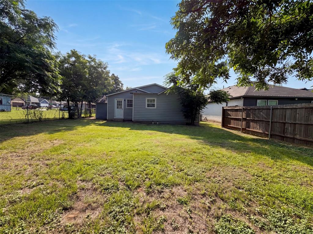 Howard W R Add - Residential