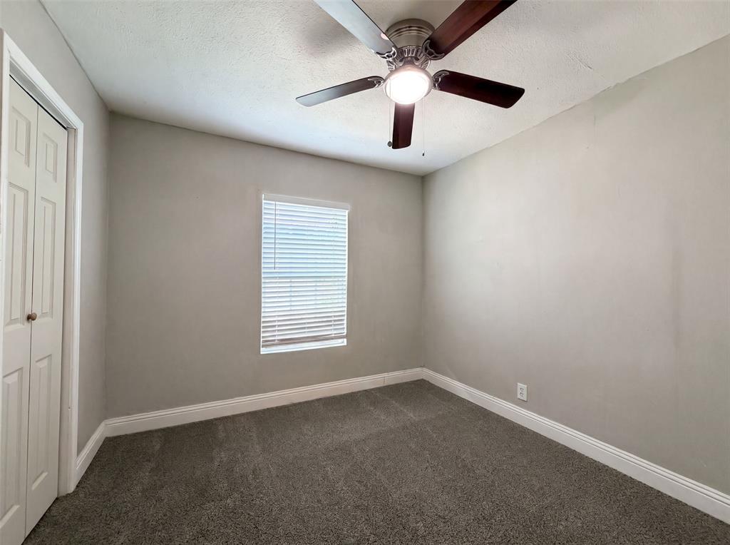 Howard W R Add - Residential