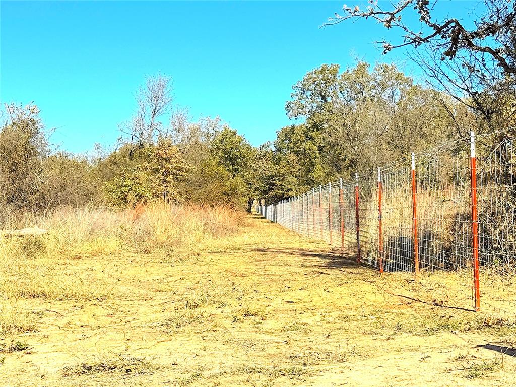 Two Bush - Land