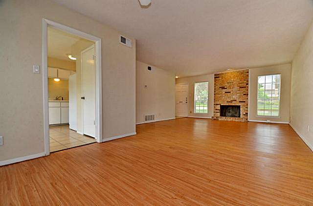2BED 2.5 BATH THM. VERY BRIGHT UNIT, LARGE DR WINDOWS. LOOKING AT YOUR OWN PRIVATE PATIO. TONS OF CLOSET SPACE. CERAMIC TILE IN KITCH, ALL BATHRS, LAUNDRY ROOM AND ENTRY FLOORS. CERAMIC TILE TUB ENCLOSURES. EACH BEDR HAS OWN FULL SIZE BATHR. NEW BERBER CARPET. CEILING FANS. REFRIGERATOR, MW, ELEC STOVE, ALL WHITE. LARGE SEPARATE WD CLOSET WITH FULL SIZE WD APPLIANCES. FENCED PATIO. GATED COMMUNITY WITH LARGE POOLS. 2 CARPORTS. NEW FRIDGE WILL BE PROVIDED BEFORE MOVE IN.