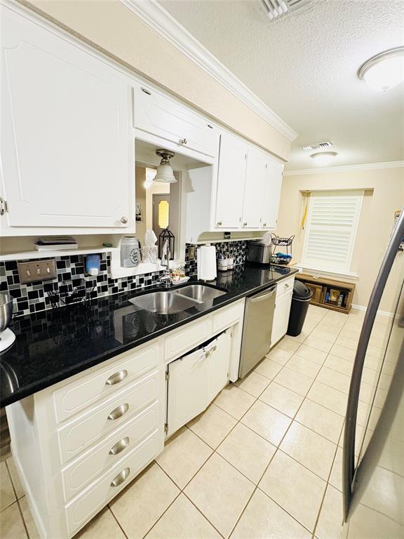 Crestwood - Residential