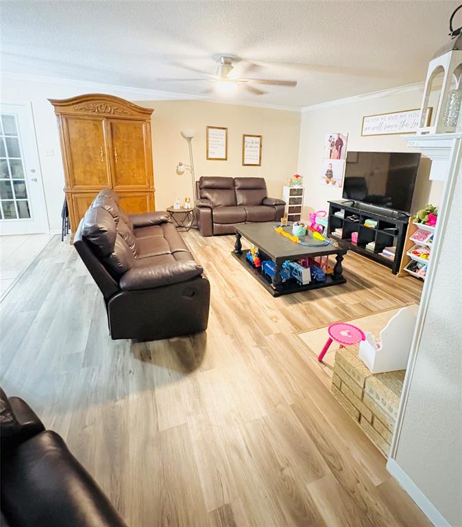 Crestwood - Residential