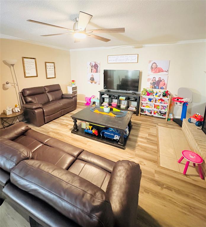 Crestwood - Residential