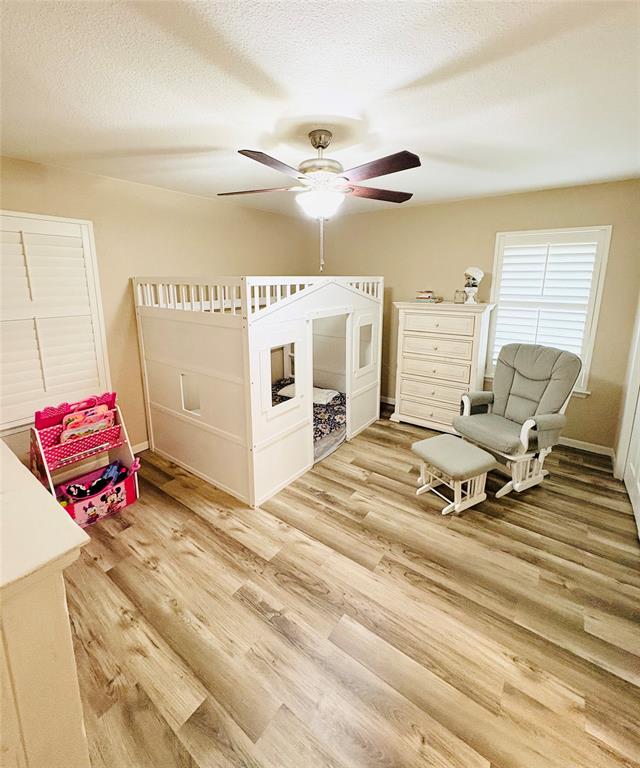Crestwood - Residential