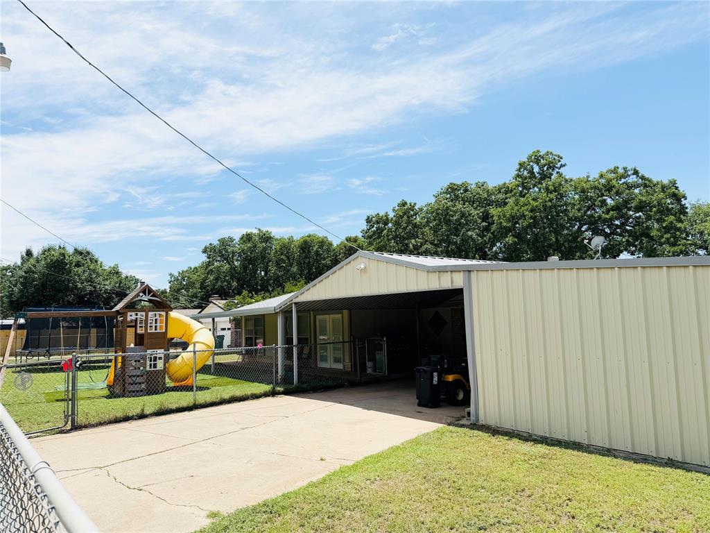 Crestwood - Residential