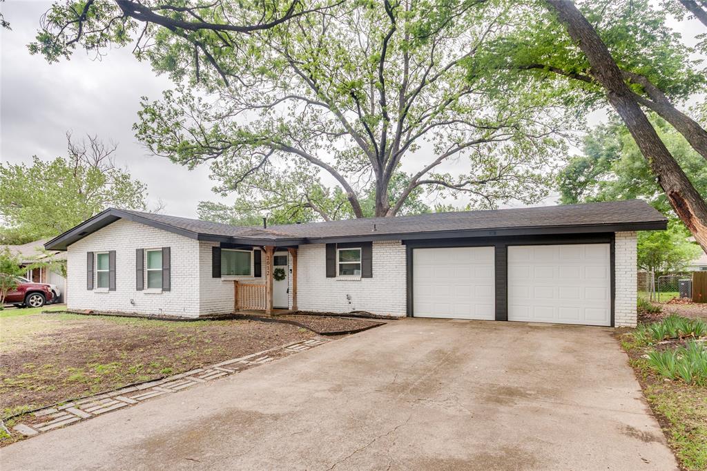 This recently renovated 3 bedroom, 1.1 bath home has an open concept with newer flooring, crown molding, doors and baseboards as well as the addition of a utility room with pantry. Kitchen updates include the sink, disposal and appliances and the inclusion of a dishwasher in 2025. Bathrooms were a part of the renovation too and add to the overall look and feel of this refreshed and appealing property. A color pallet of cool grays and the right white make this family-friendly floor plan a great fit for any discerning buyer. Step outside and enjoy the shade from the pergola covered back porch or the majestic trees while entertaining in the over-sized backyard. Located close to all of life's necessities, this home is near several main thoroughfares including Hwy 360 and both Interstates 20 and 30. And it's a quick trip to DFW or Arlington's renowned entertainment district. Come see this one...you won't be disappointed.
