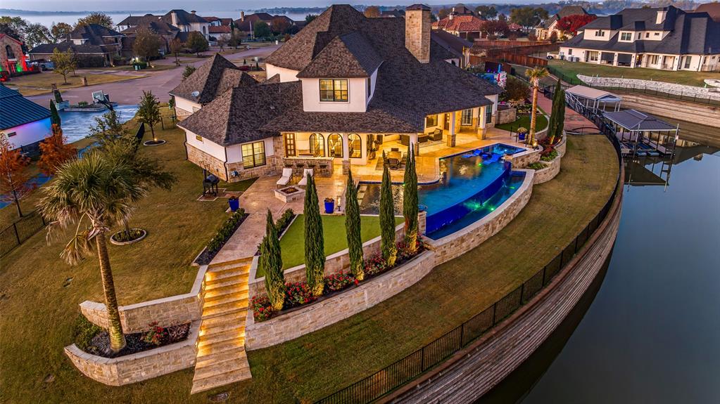 Resort on Eagle Mountain Lake - Residential