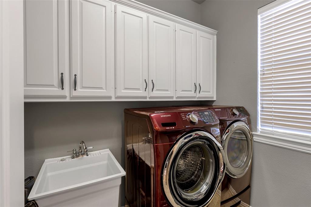 LAKE HIGHLANDS @ LAKE RAY HUBBARD - Residential