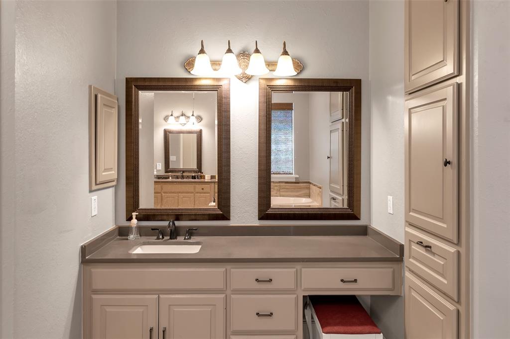 LAKE HIGHLANDS @ LAKE RAY HUBBARD - Residential