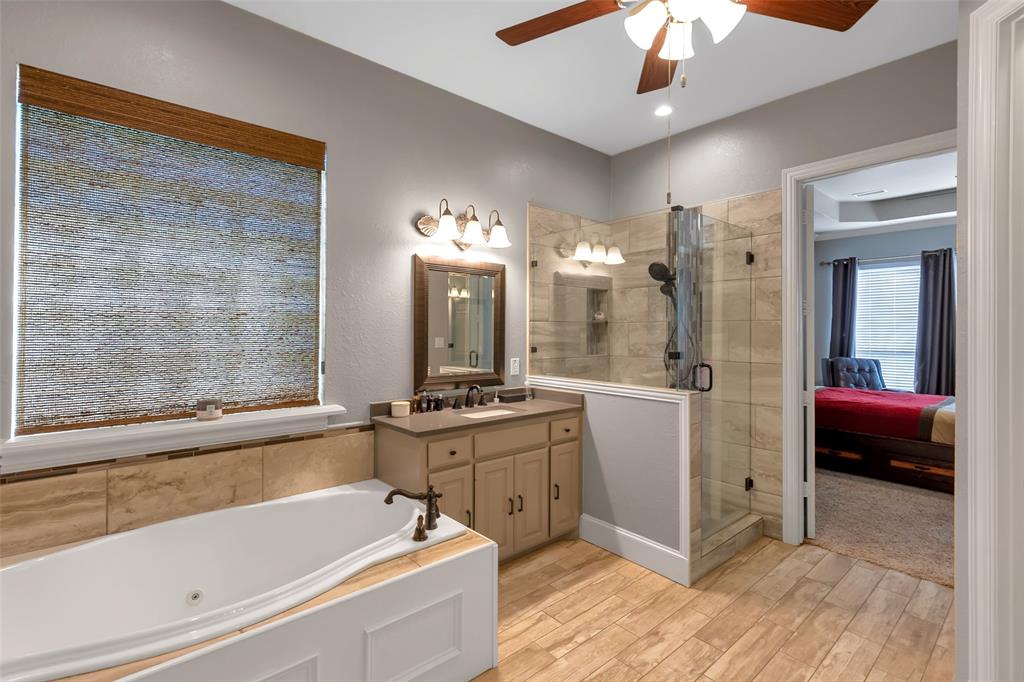 LAKE HIGHLANDS @ LAKE RAY HUBBARD - Residential