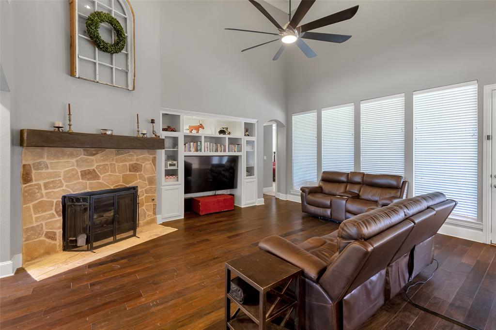 LAKE HIGHLANDS @ LAKE RAY HUBBARD - Residential