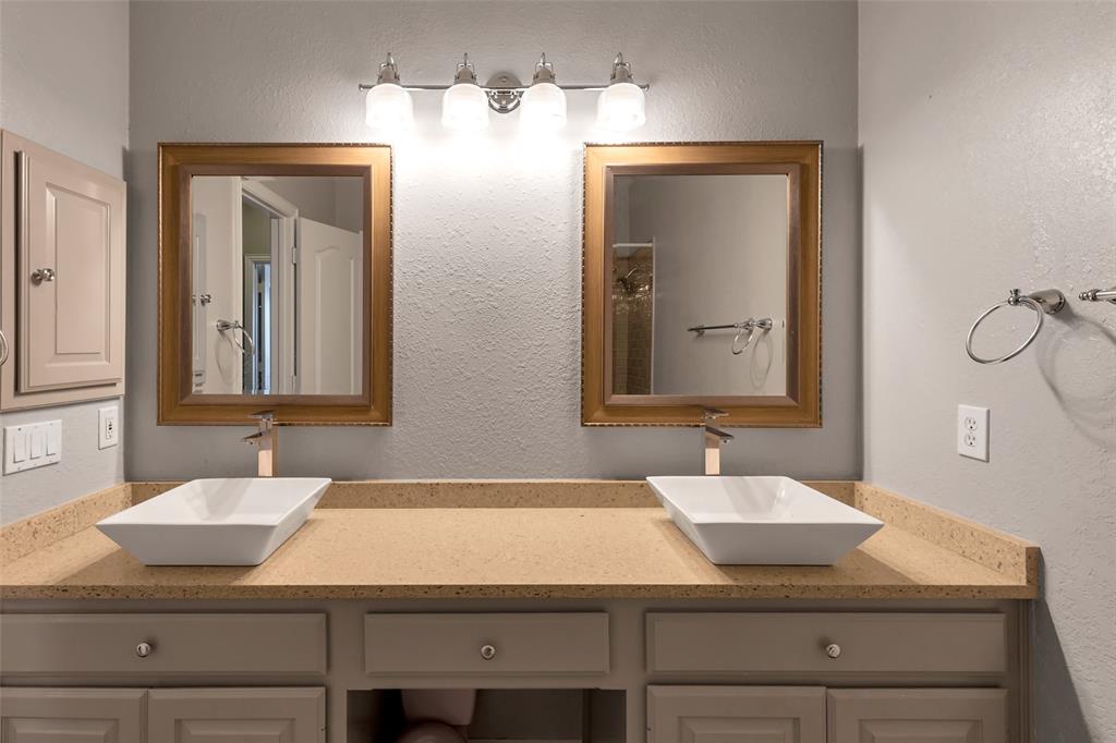 LAKE HIGHLANDS @ LAKE RAY HUBBARD - Residential